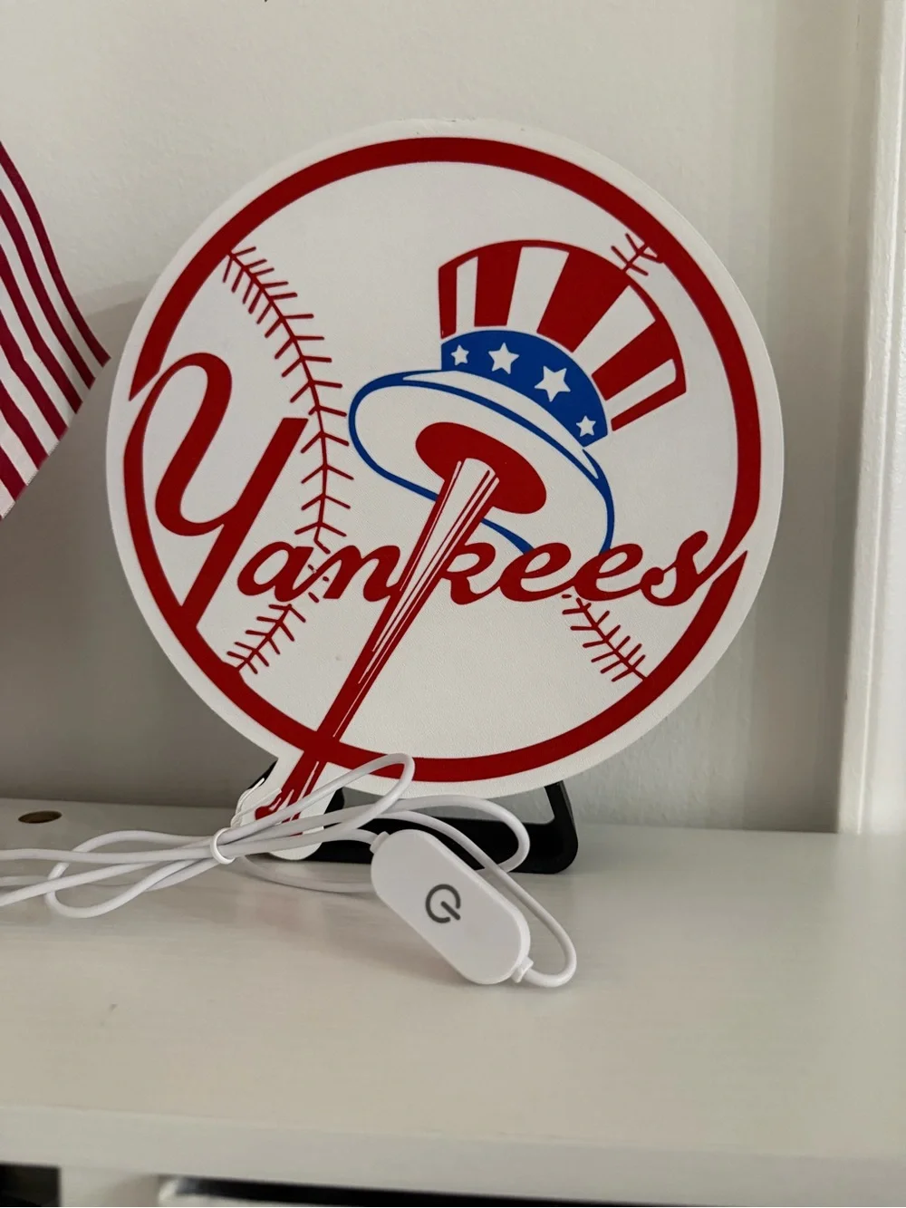Yankees LED Team Light - Red and Blue Decorative Sign